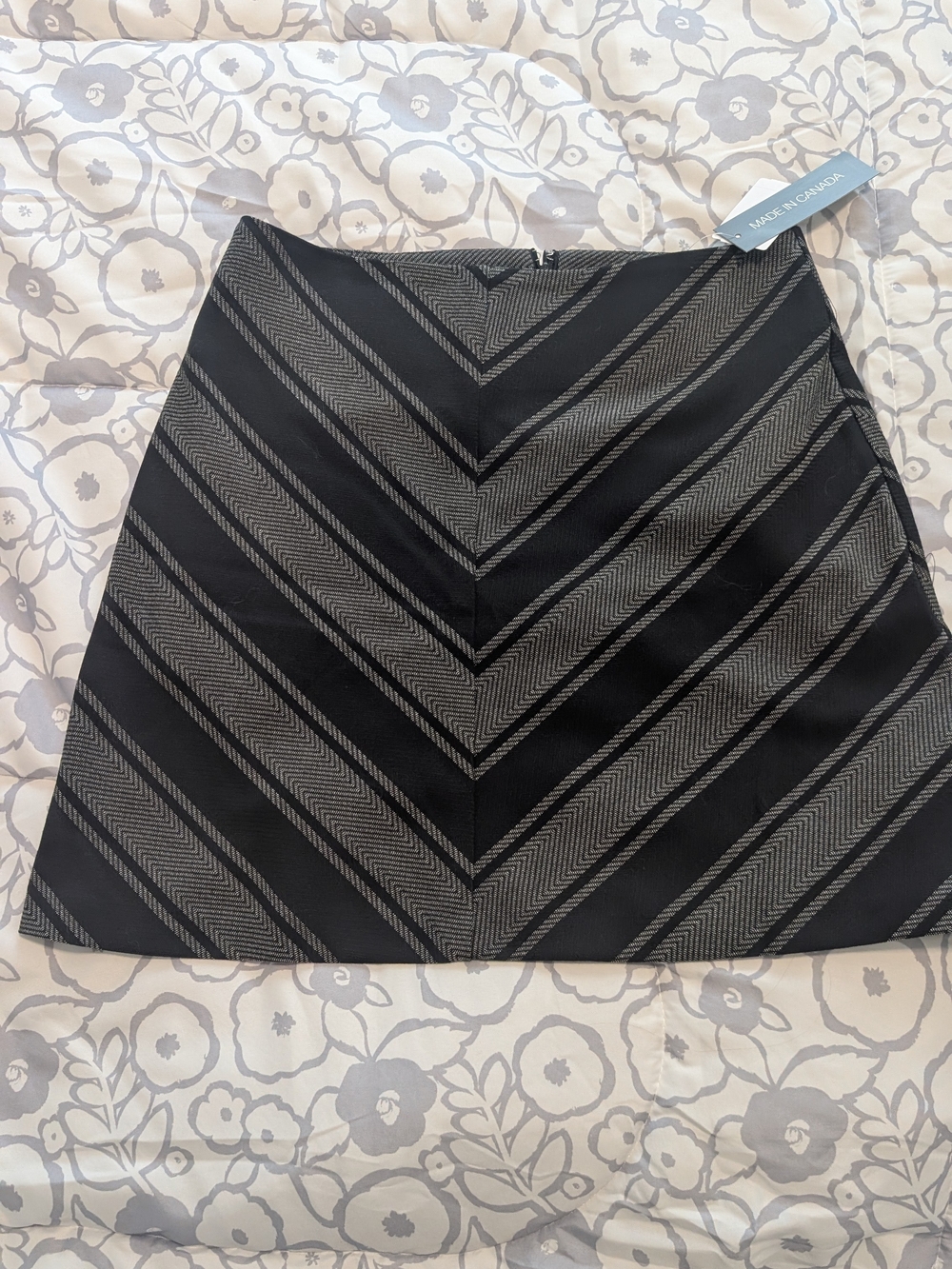 Made In Canada Black and Gray A-Line Skirt